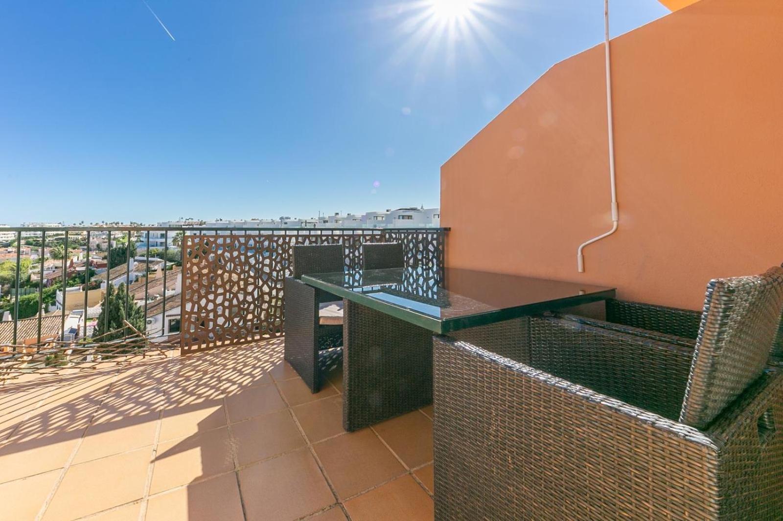 Penthouse Beach Apartment ฟูเอนฮิโรลา ภายนอก รูปภาพ